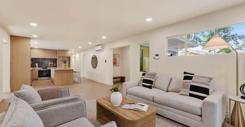 1422 Potrero Way, Sacramento, CA 95822 Photo