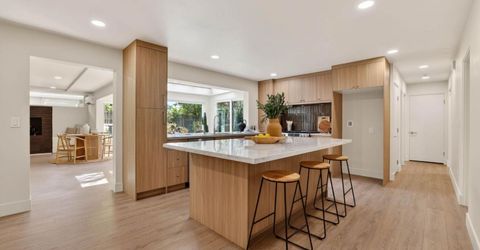 1422 Potrero Way, Sacramento, CA 95822 Photo