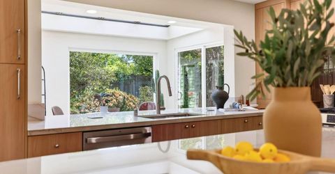 1422 Potrero Way, Sacramento, CA 95822 Photo