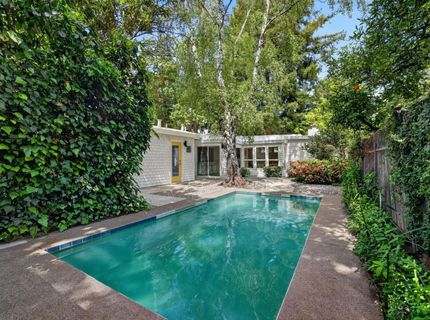 1422 Potrero Way, Sacramento, CA 95822 Photo