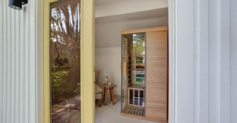 1422 Potrero Way, Sacramento, CA 95822 Photo