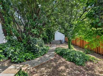 1422 Potrero Way, Sacramento, CA 95822 Photo