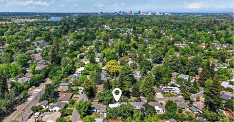1422 Potrero Way, Sacramento, CA 95822 Photo