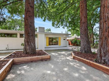 1422 Potrero Way, Sacramento, CA 95822 Photo