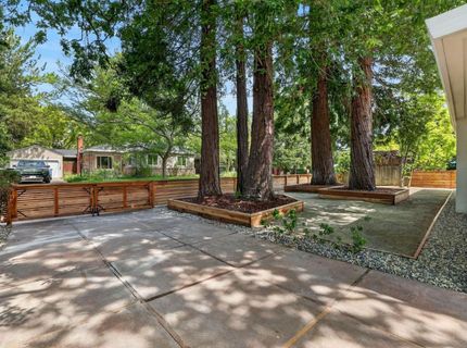 1422 Potrero Way, Sacramento, CA 95822 Photo