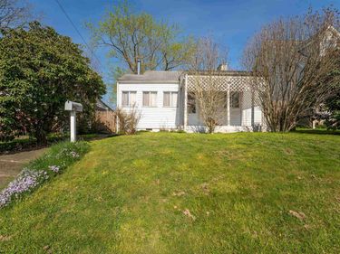 816 Madison Avenue, Morgantown, WV 26501