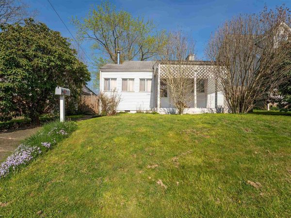 816 Madison Avenue, Morgantown, WV 26501