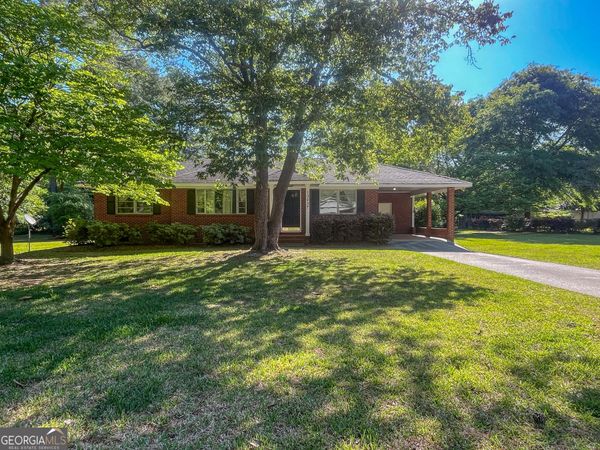 1303 Skyline Drive, Dublin, GA 31021