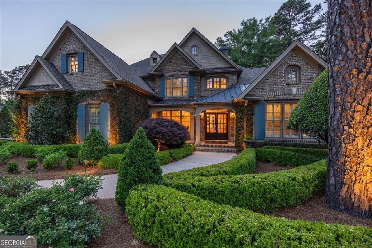 104 Aston Hall, Macon, GA 31210 Main Photo