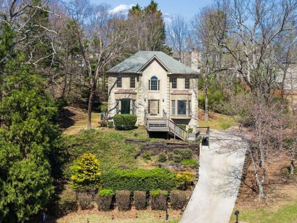 5055 Mallory Court, Suwanee, GA 30024