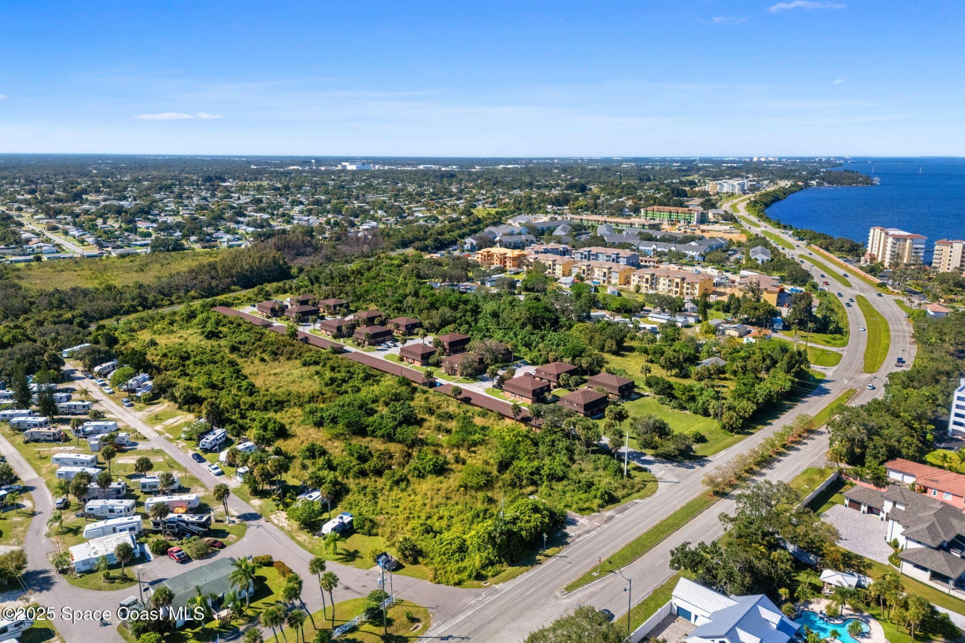 3318 Overlook Drive Ne, Unit 61, Palm Bay, FL 32905 Photo