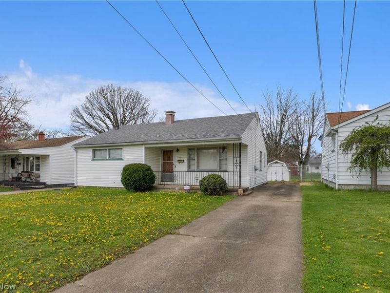 1614 Country Club Avenue, Youngstown, OH 44514 Photo 2