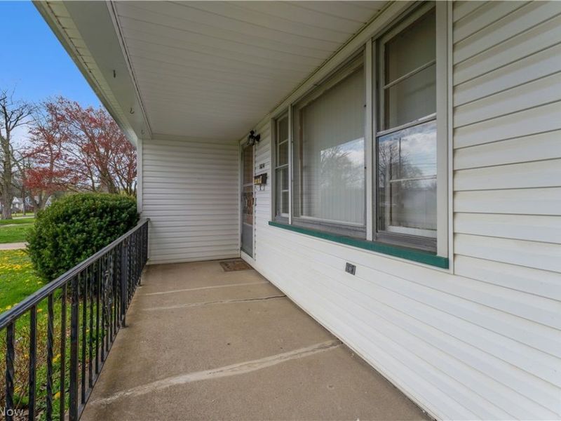 1614 Country Club Avenue, Youngstown, OH 44514 Photo 4