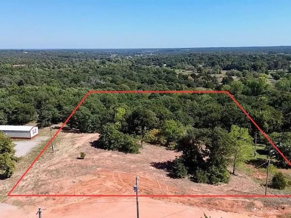 7401 142nd Street, Noble, OK 73068