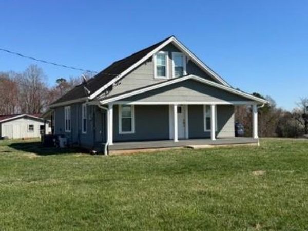 41 Pleas Hefner Drive , Taylorsville, NC 28681