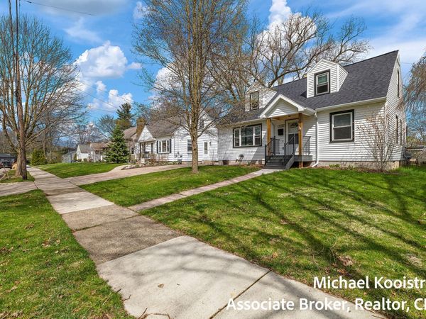 1138 Orchard Avenue SE, Grand Rapids, MI 49506