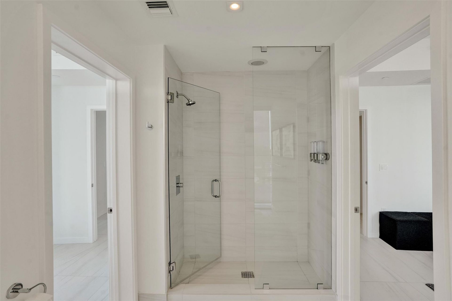 2200 N Ocean Boulevard, Unit S406, Fort Lauderdale, FL 33305 Photo