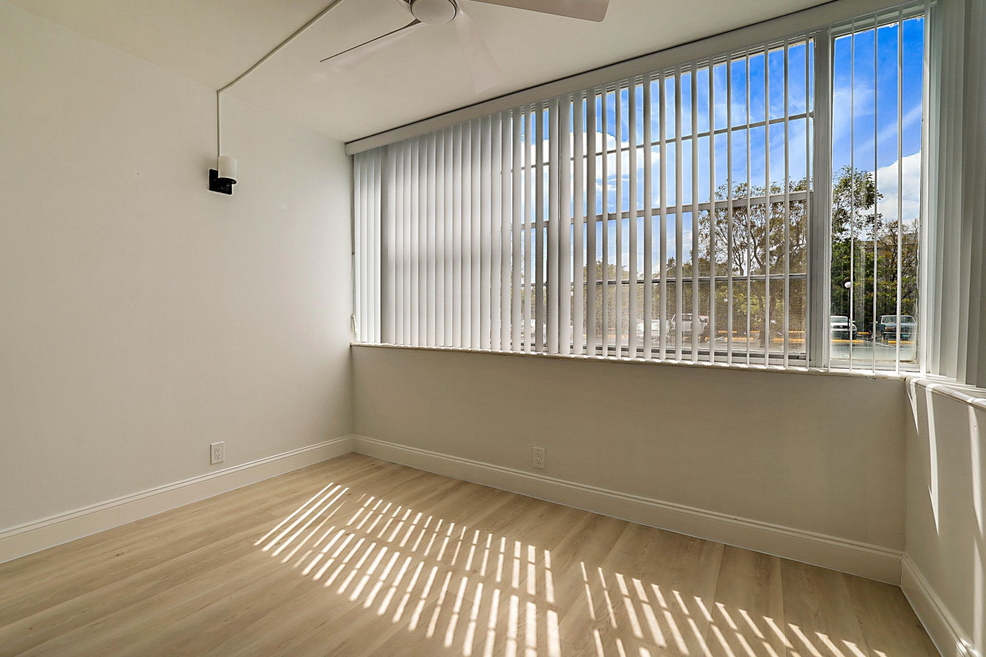 3100 Holiday Springs Boulevard, Unit 111, Margate, FL 33063 Photo