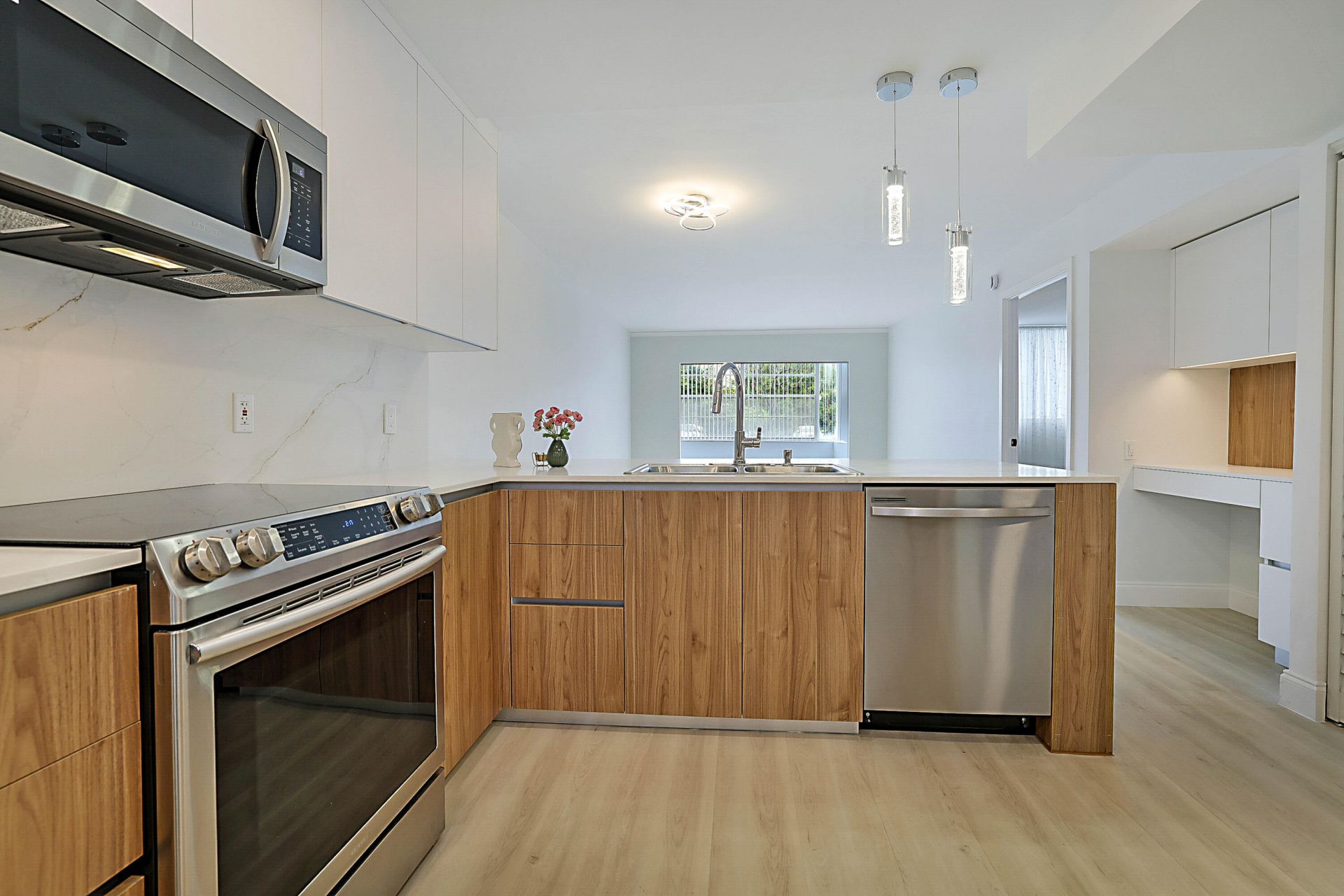 3100 Holiday Springs Boulevard, Unit 111, Margate, FL 33063 Photo