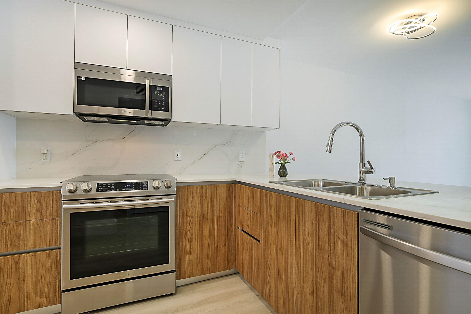 3100 Holiday Springs Boulevard, Unit 111, Margate, FL 33063 Photo