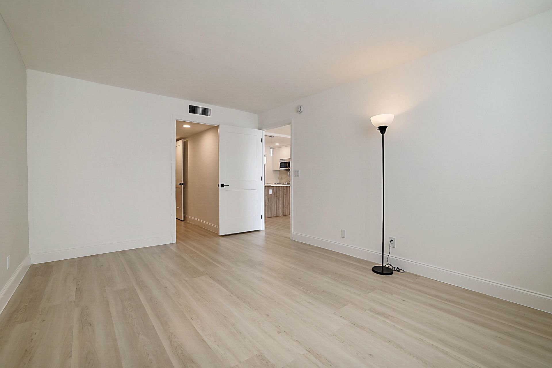 3100 Holiday Springs Boulevard, Unit 111, Margate, FL 33063 Photo