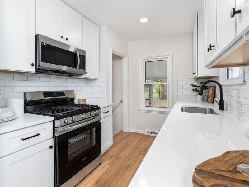 651 E Beechwold Boulevard, Columbus, OH 43214 Photo 11