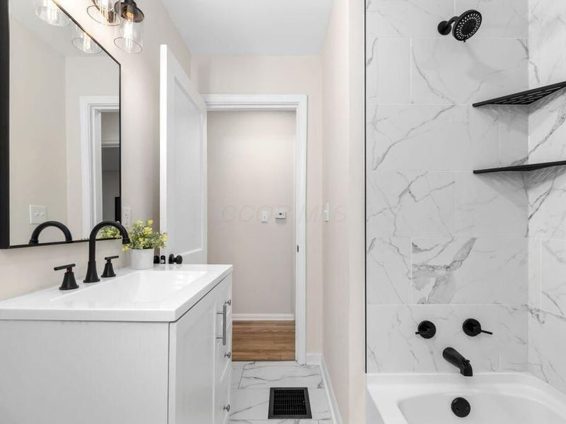 651 E Beechwold Boulevard, Columbus, OH 43214 Photo 22