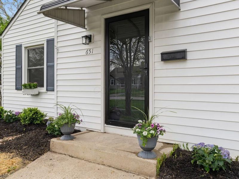 651 E Beechwold Boulevard, Columbus, OH 43214 Photo 3