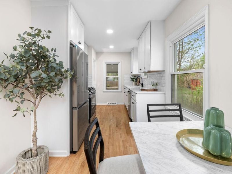 651 E Beechwold Boulevard, Columbus, OH 43214 Photo 8