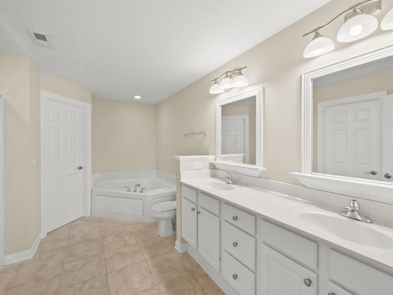 4202 Colister Drive, Unit 9, Dublin, OH 43016 Photo 25