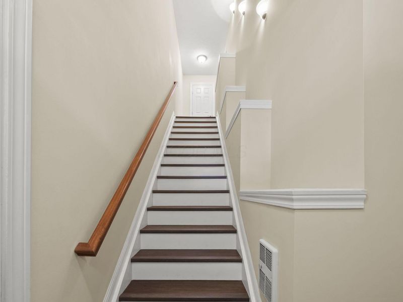 4202 Colister Drive, Unit 9, Dublin, OH 43016 Photo 4