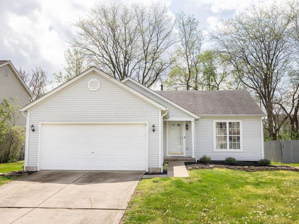 6927 Woody Court, Canal Winchester, OH 43110