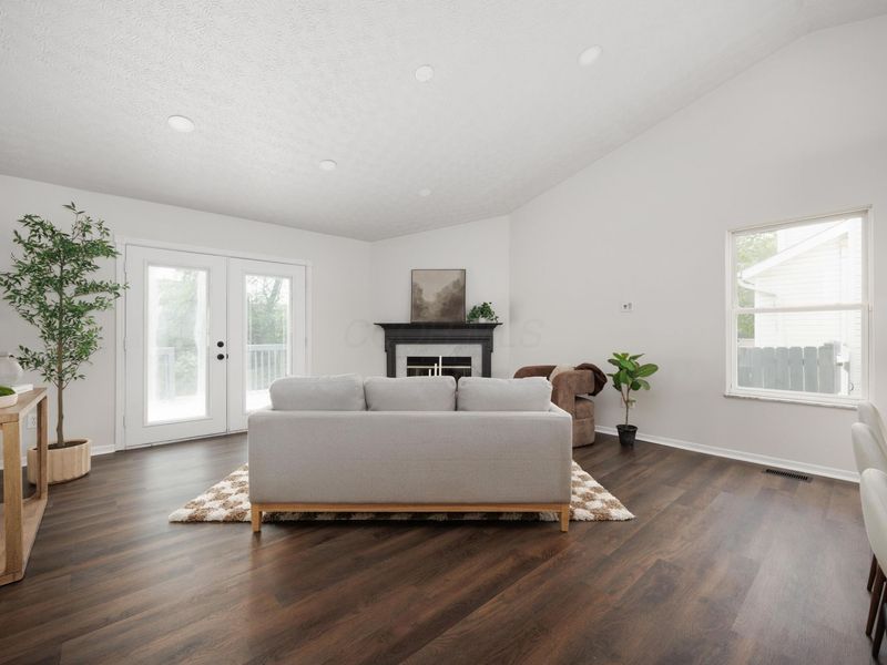 6927 Woody Court, Canal Winchester, OH 43110 Photo 9