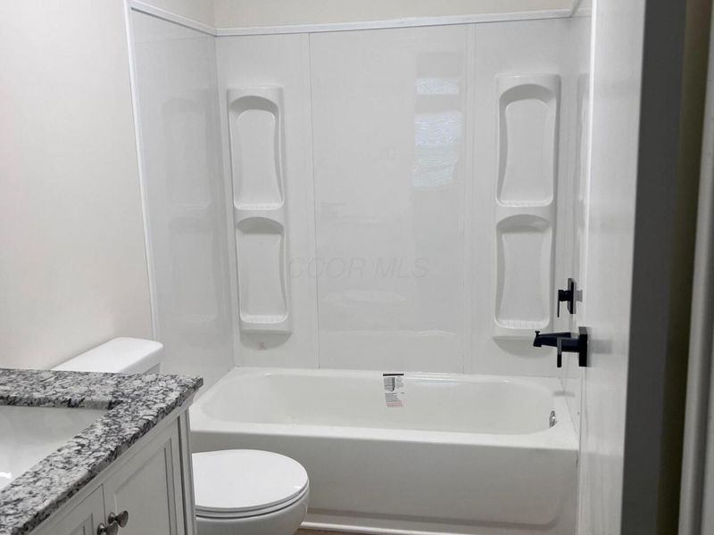 492 Basswood Road, Columbus, OH 43207 Photo 8