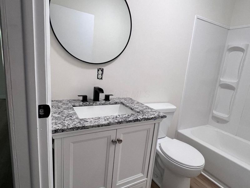 492 Basswood Road, Columbus, OH 43207 Photo 9