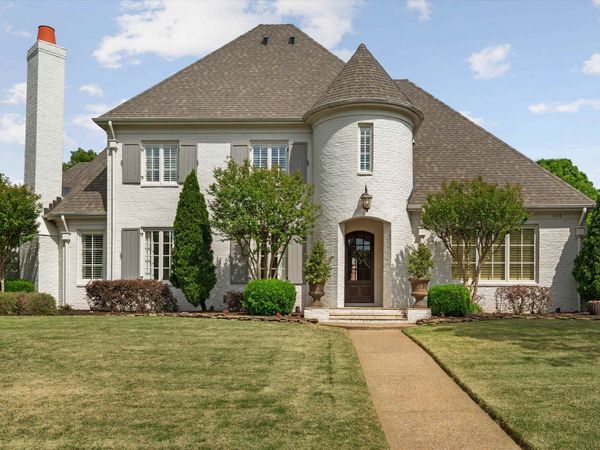 1328 BRIDGEPOINTE DR, Collierville, TN 38017