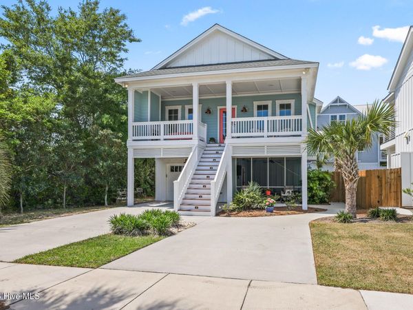 802 Ocean Boulevard, Carolina Beach, NC 28428