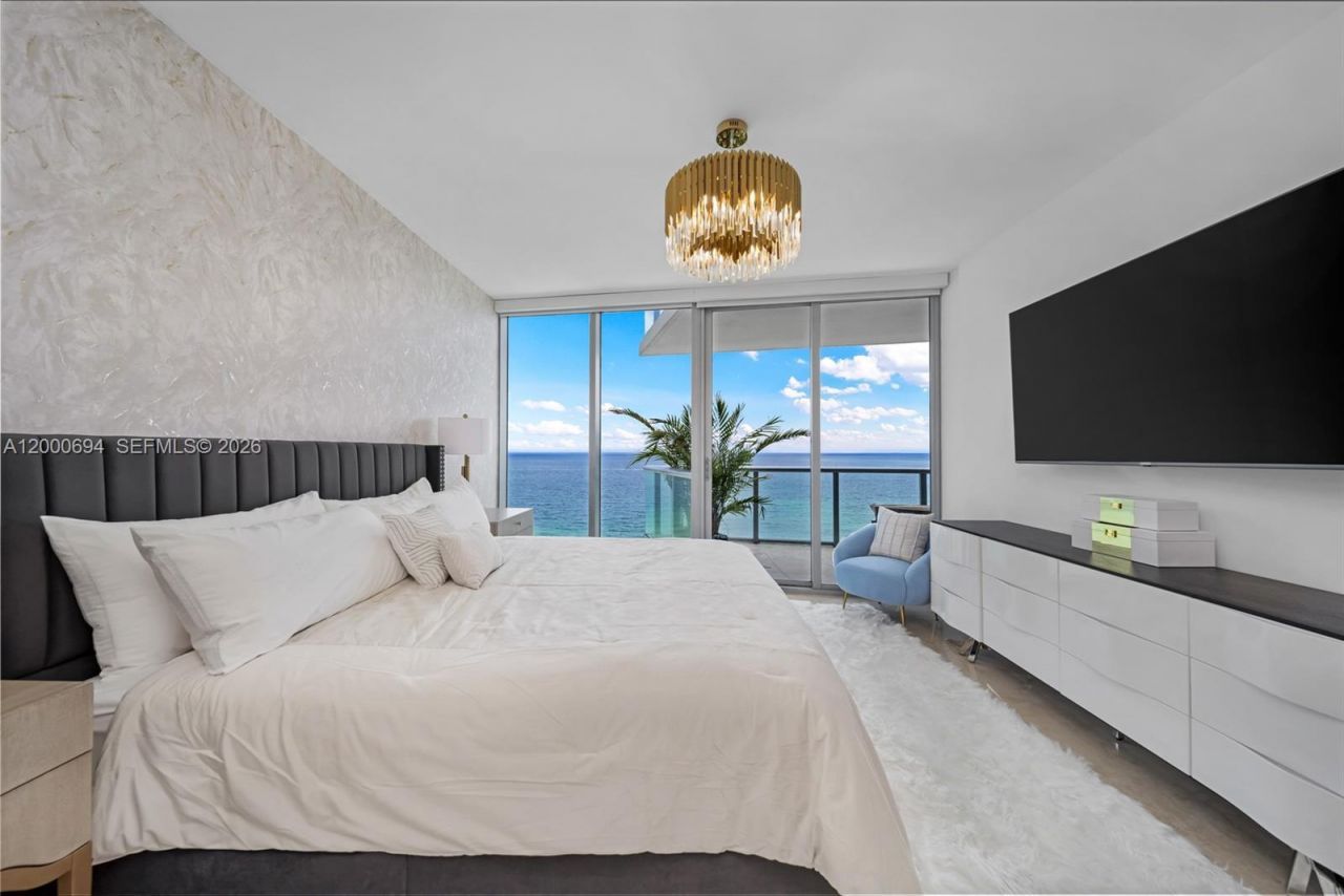 17001 Collins Ave, Unit 1807, Sunny Isles Beach, FL 33160 Photo