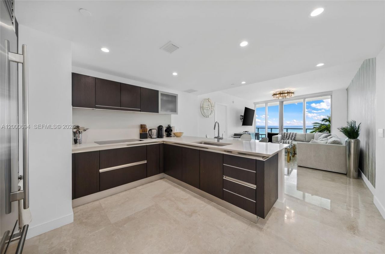 17001 Collins Ave, Unit 1807, Sunny Isles Beach, FL 33160 Photo