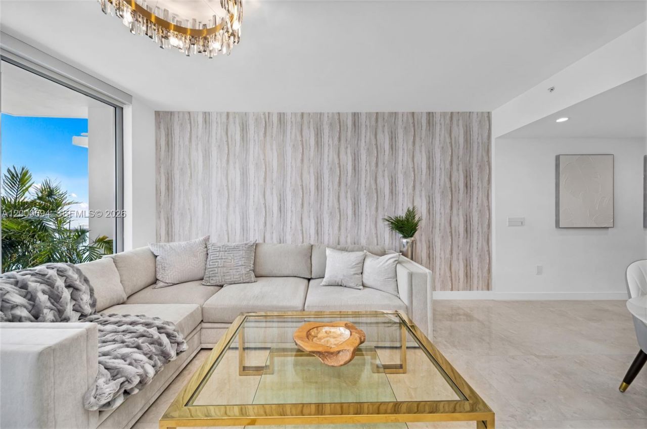 17001 Collins Ave, Unit 1807, Sunny Isles Beach, FL 33160 Photo