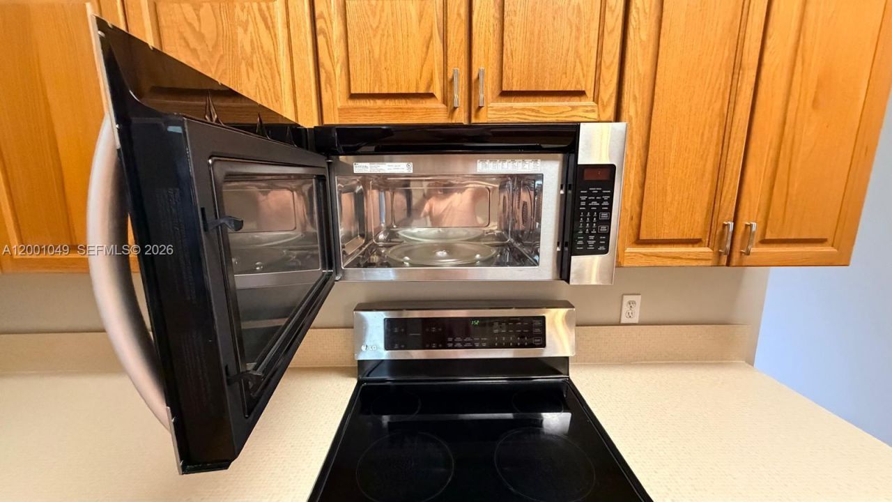 11540 NW 27th Ct, Unit -, Plantation, FL 33323 Photo