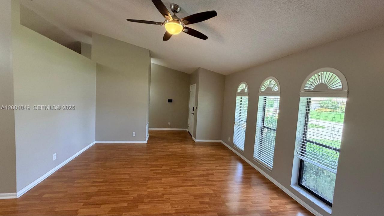 11540 NW 27th Ct, Unit -, Plantation, FL 33323 Photo