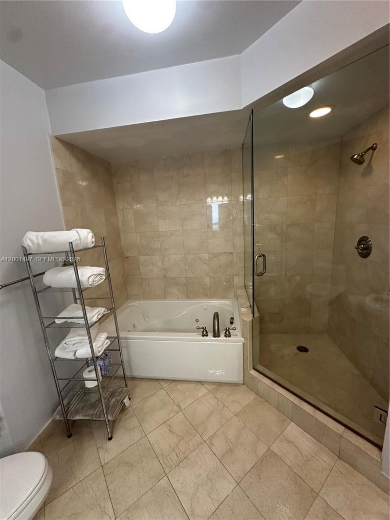 6365 Collins Ave, Unit 1703, Miami Beach, FL 33141 Photo
