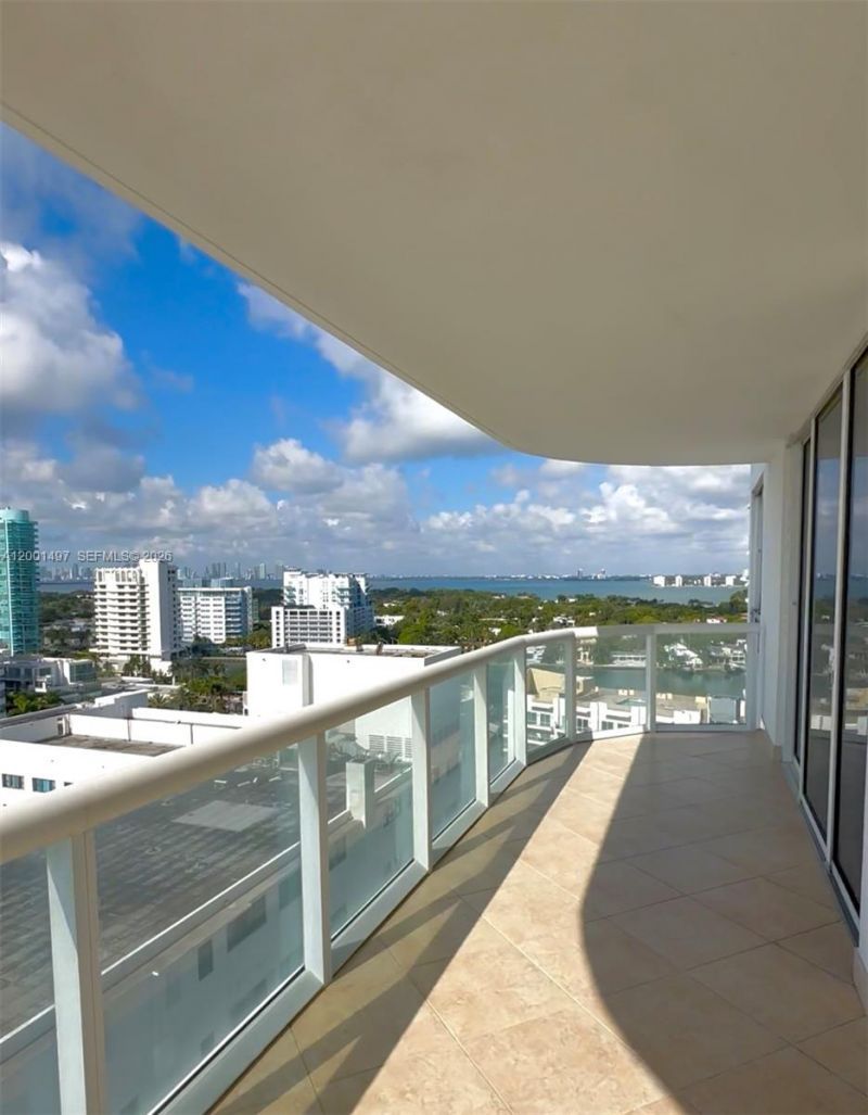 6365 Collins Ave, Unit 1703, Miami Beach, FL 33141 Photo