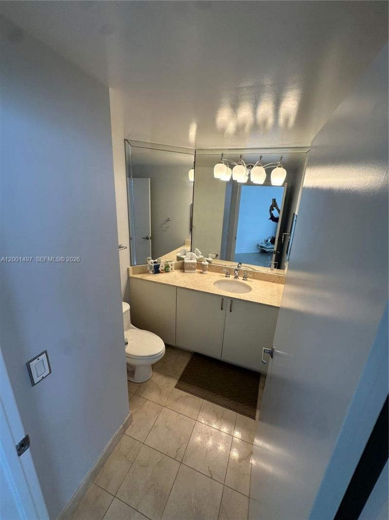 6365 Collins Ave, Unit 1703, Miami Beach, FL 33141 Photo