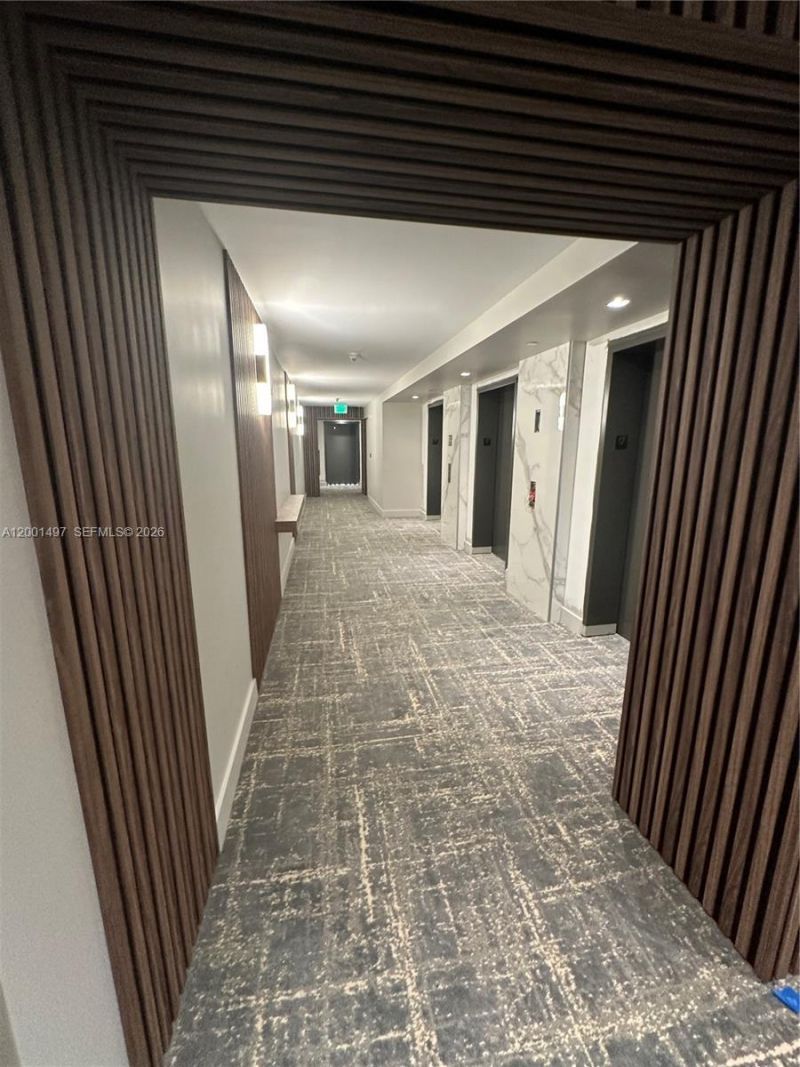 6365 Collins Ave, Unit 1703, Miami Beach, FL 33141 Photo