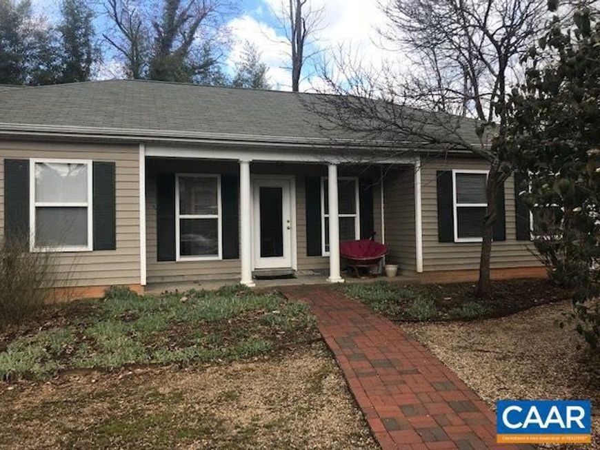 109 Chelsea Dr, Charlottesville, VA 22903 Main Photo