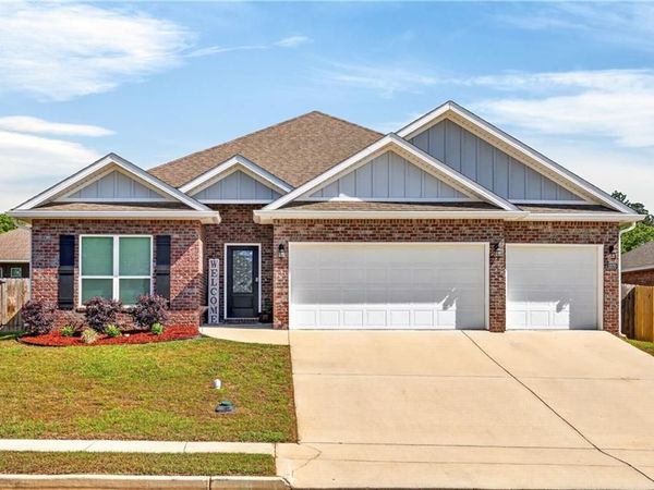 3370 Woodlands Drive, Saraland, AL 36571
