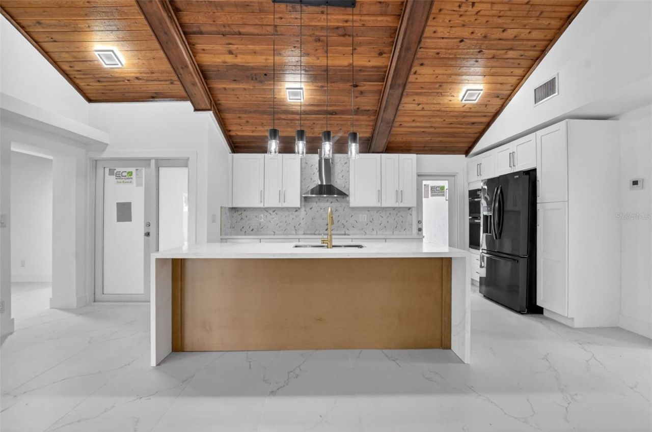 4701 NW 1st Place, Deerfield Beach, FL 33442 Photo