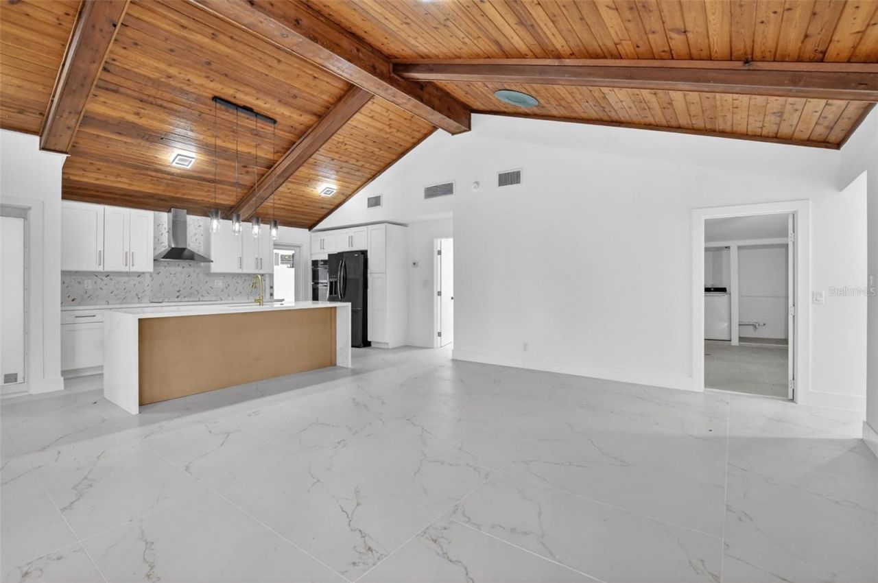 4701 NW 1st Place, Deerfield Beach, FL 33442 Photo